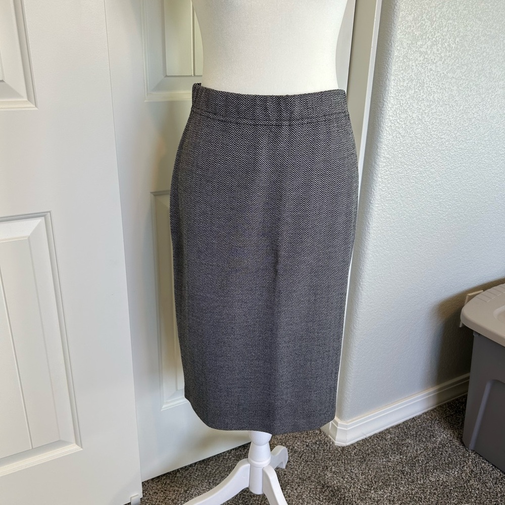 St. John Collection Charcoal Pencil Skirt